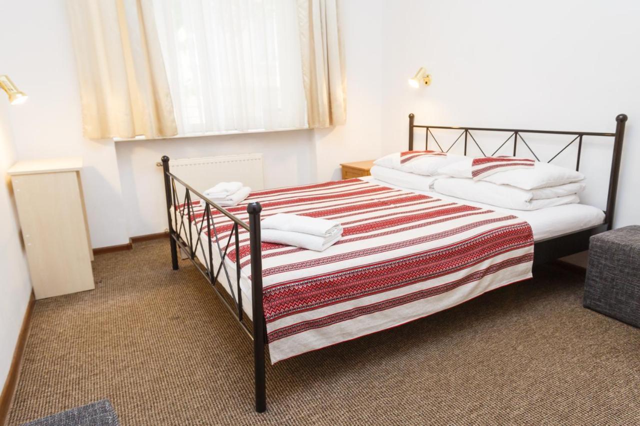 Hotel 18 Lviv Eksteriør bilde